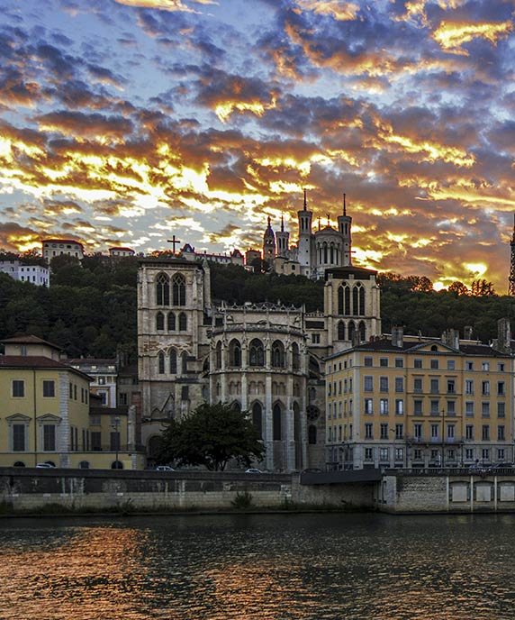 Decouvrir tunisair lyon